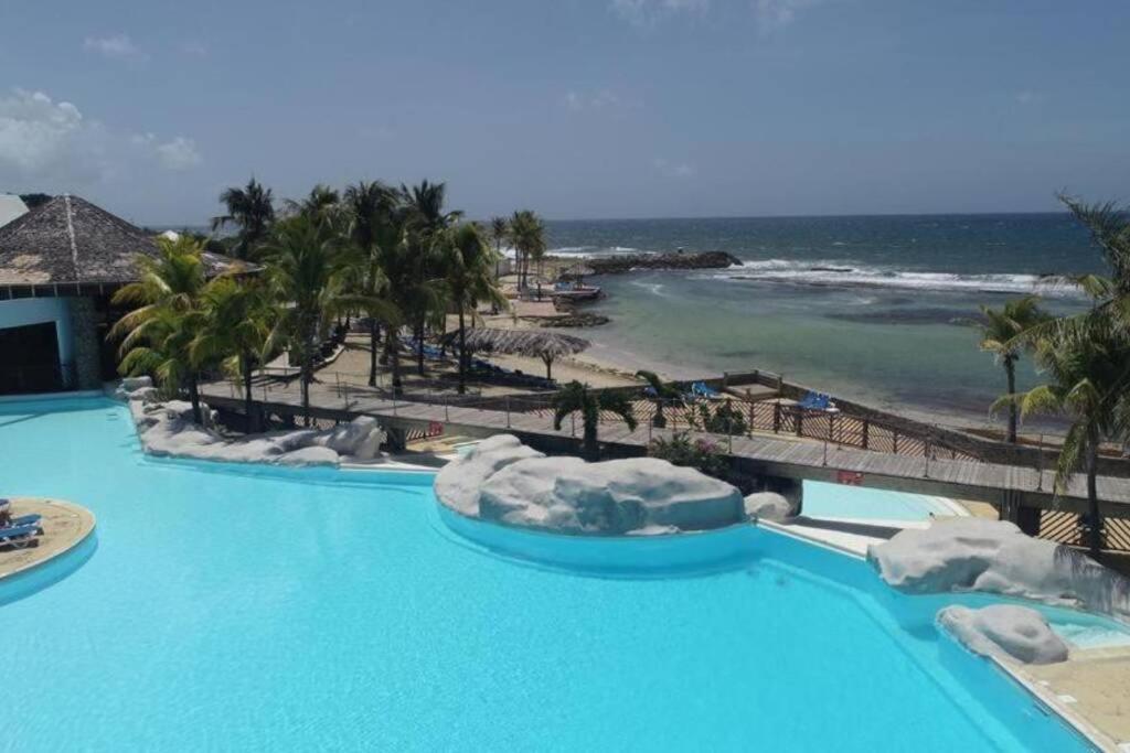 Superbe Studio Superieur Neuf Avec Balcon Saint-Francois (Grande-Terre) Bagian luar foto